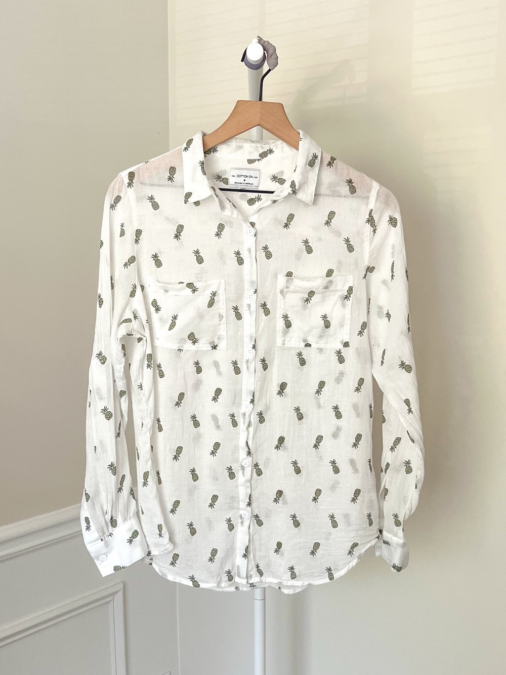 COTTON ON Button Up Utility Shirt White Semi Sheer Pineapples Women’s Medium